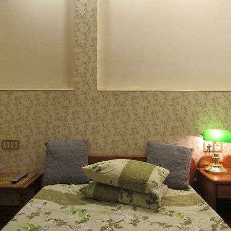 Antik Apart Hotel Riga Esterno foto
