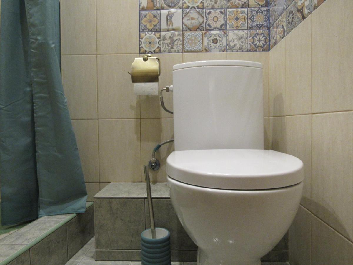 Antik Apart Hotel Riga Esterno foto