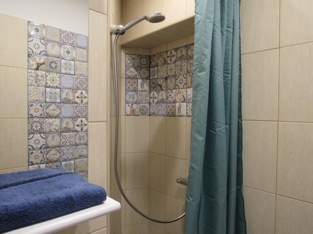 Antik Apart Hotel Riga Esterno foto